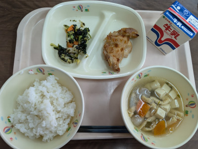 PXL_20251105_025626684