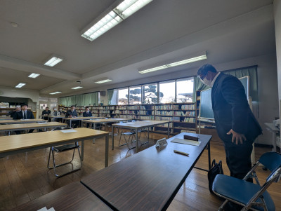 PXL_20251205_060611140