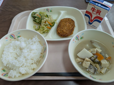 PXL_20251211_025600451